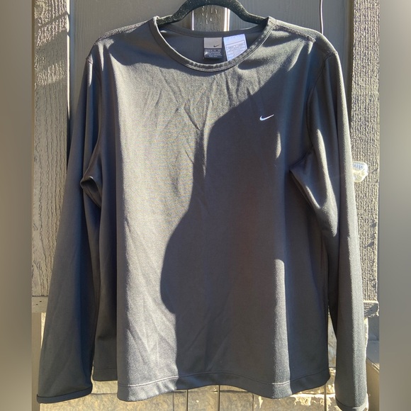 Nike Tops - Nike Women’s Long Sleeve Dri-Fit Top